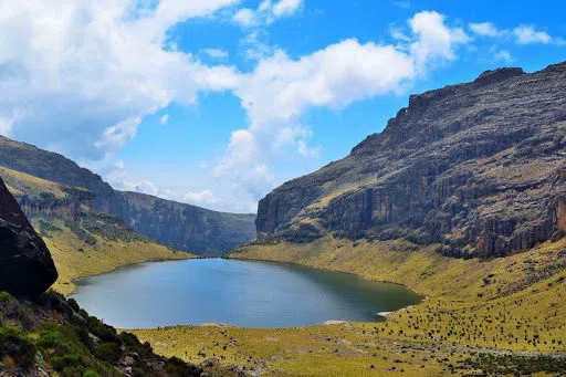 Lake Michaelson and The Temple, Nairobi